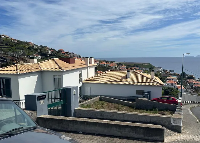 Appartamento And Modern Flat Near Airport Santa Cruz (Madeira)