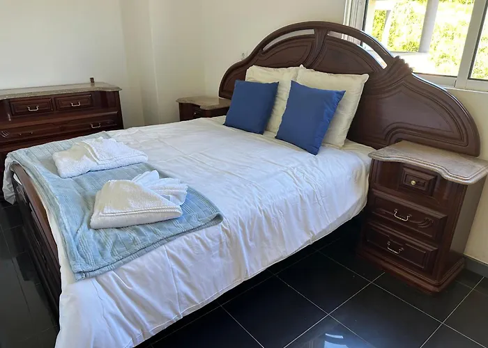 And Modern Flat Near Airport Appartamento