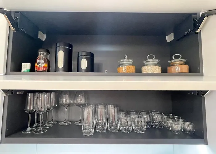 And Modern Flat Near Airport Santa Cruz (Madeira)