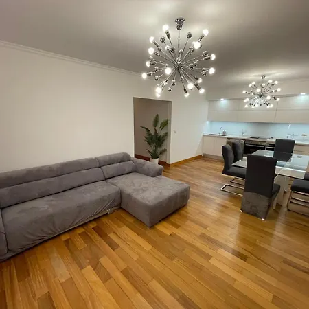And Modern Flat Near Airport Apartment Santa Cruz (Madeira)
