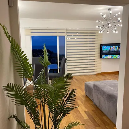 Daire And Modern Flat Near Airport Santa Cruz (Madeira)